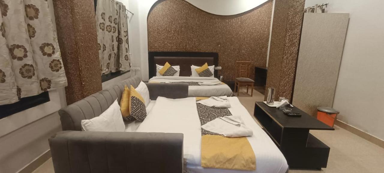 Hotel Deva Inn Varanasi Exterior foto